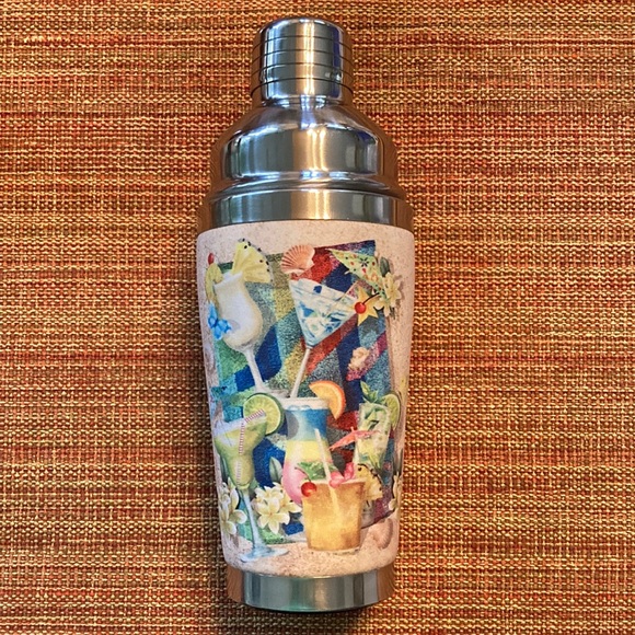 Mugzie Cocktail Shaker -New - Picture 1 of 8